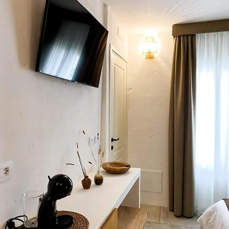 招待所 Palazzo Cavi