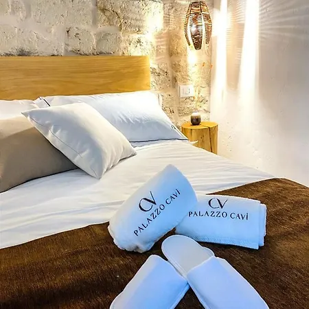 Palazzo Cavi モーラ・ディ・バーリ