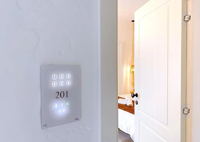 Palazzo Cavi בית הארחה