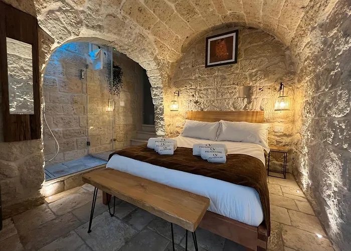 Palazzo Cavi בית הארחה 4*